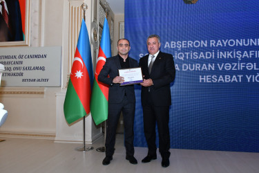 Abşeronda 2025-ci ilin sosial-iqtisadi inkişafının yekunlarına və qarşıda duran vəzifələrə həsr olunan hesabat yığıncağı keçirilib