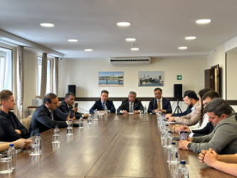 Ümummilli Lider Heydər Əliyevin anadan olmasının 102-ci ildönümü Həştərxan vilayətində qeyd edilib