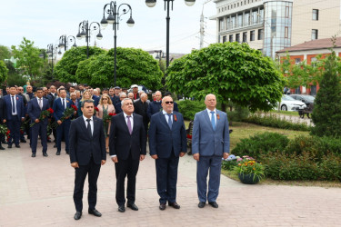 Ümummilli Lider Heydər Əliyevin anadan olmasının 101-ci ildönümü Həştərxan vilayətində qeyd edilib