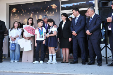Abşeron rayonunun tam orta məktəblərində “Son zəng” tədbirləri keçirilib