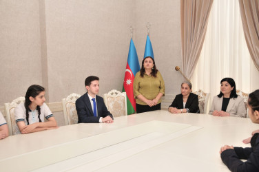 Abşeronda 31 Mart – Azərbaycanlıların Soyqırımı Günü ilə bağlı dəyirmi masa keçirilib