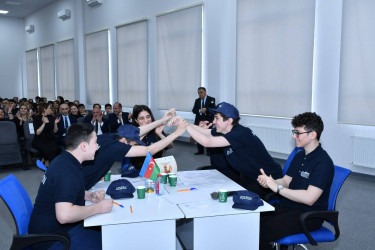 “Zəkaların mübarizəsi” olimpiadasının region mərhələsində “Abşeron” komandası qalib olub