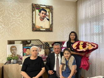 Abşeronda şəhidlər anılıb, ailə üzvlərinə baş çəkilib