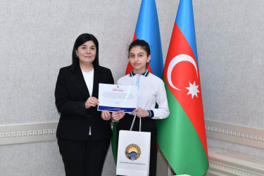 Abşeronda “Heydər Əliyev və Azərbaycan memarlığı” mövzusunda inşa-yazı müsabiqəsi keçirilib