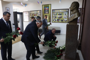 Ümummilli Lider Heydər Əliyevin anadan olmasının 103-cü ildönümü Həştərxan vilayətində qeyd edilib