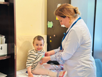 Abşeron Rayon Mərkəzi Xəstəxanasının tabeliyində fəaliyyət göstərən Ailə Sağlamlıq Mərkəzlərində Ümumdünya İmmunlaşdırma Həftəsi keçirilir
