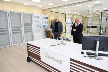 İlham Əliyev “Abşeron” Batareya Enerji Saxlanc Mərkəzinin açılışında iştirak edib