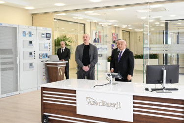 İlham Əliyev “Abşeron” Batareya Enerji Saxlanc Mərkəzinin açılışında iştirak edib